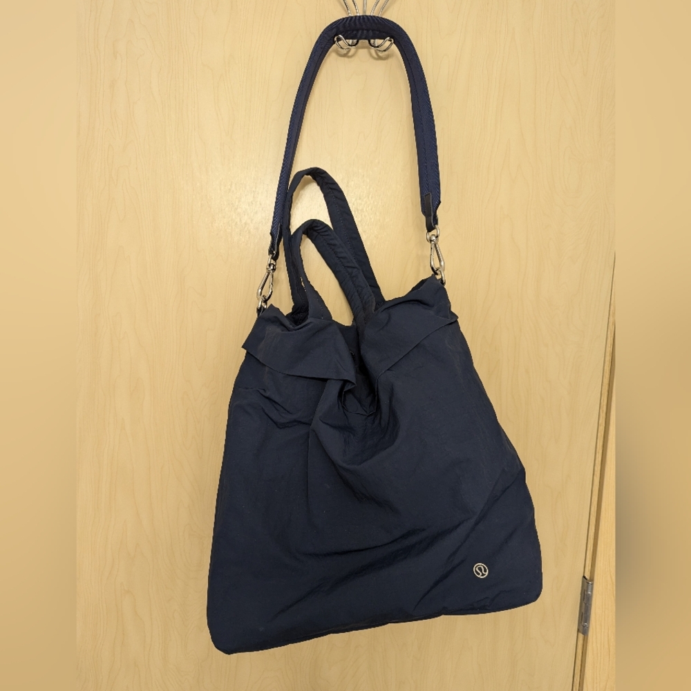 Lululemon Navy Blue Bag